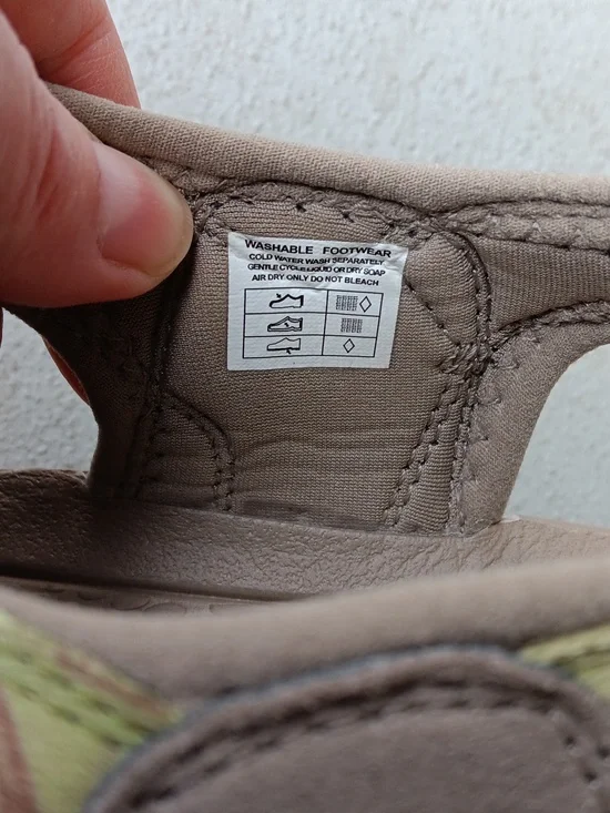 Keens Outdoor Sandal - Smokey The Bear Special Edition - Picture 8 of 14